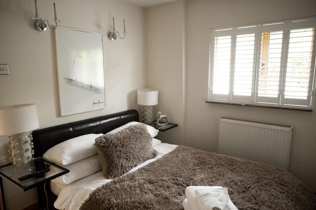 Hotel The Anchorage & The Tackleshed Llancarfan Habitación foto